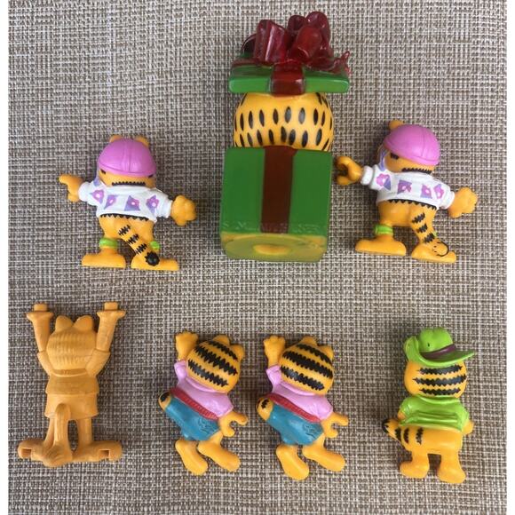 Vintage GARFIELD 1978 1981 United Feature Syndicate PVC Figures Lot of 7 - Picture 2 of 4